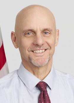 File:Stephen M. Hahn official photo (cropped).jpg