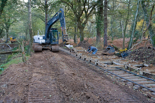 File:Warwickslade Cutting - moving the railway - geograph.org.uk - 1560221.jpg