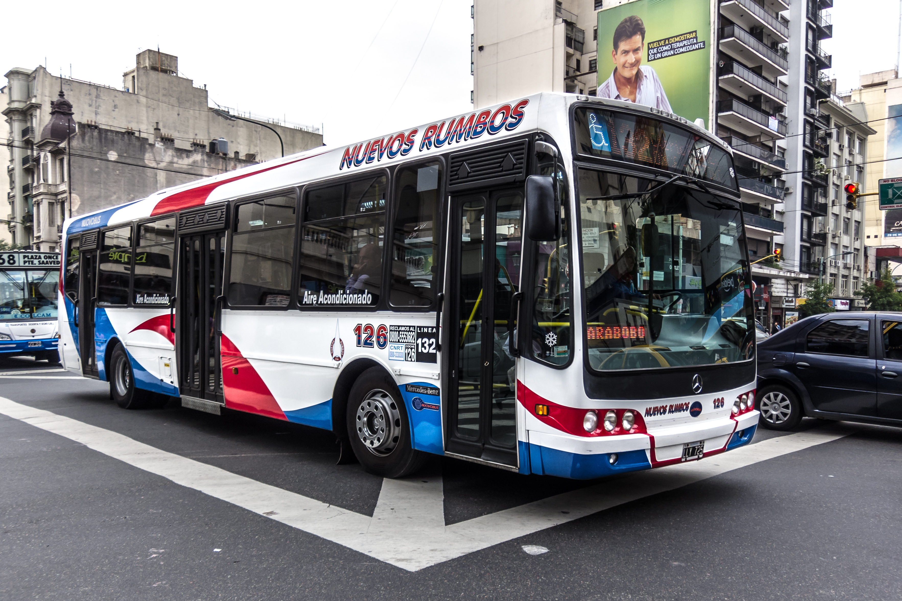 File:Buenos Aires - Colectivo Línea 132 - 20130313 124958.jpg