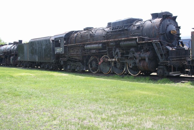 File:Chesapeake & Ohio No. 2707 at the Illinois Railway Museum - December 2008.jpg