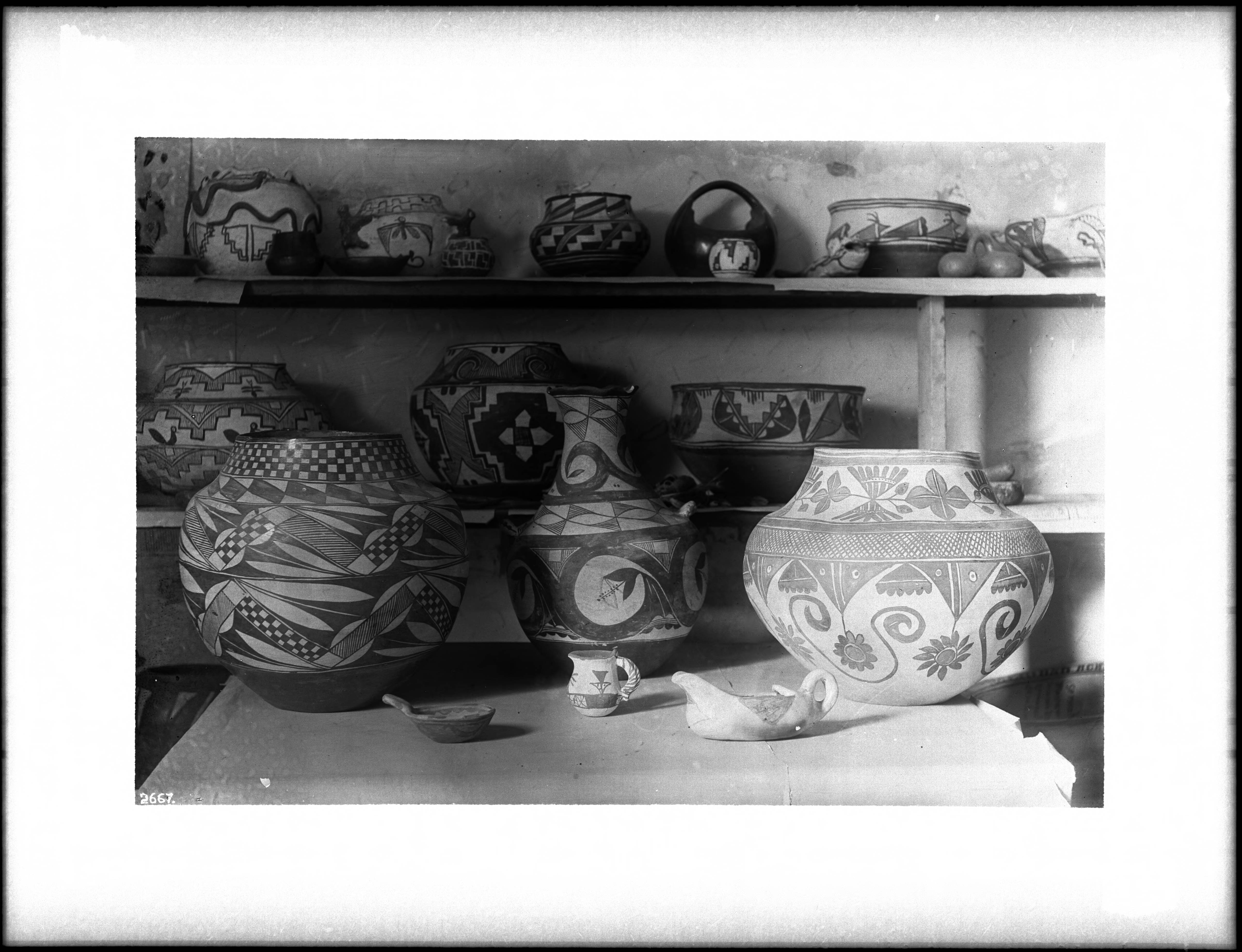 Pueblo pottery - Wikipedia