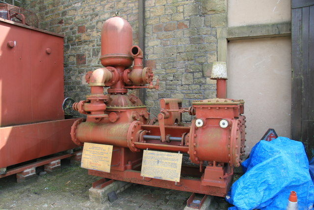 File:Fire pump, Bancroft Mill - geograph.org.uk - 1624964.jpg