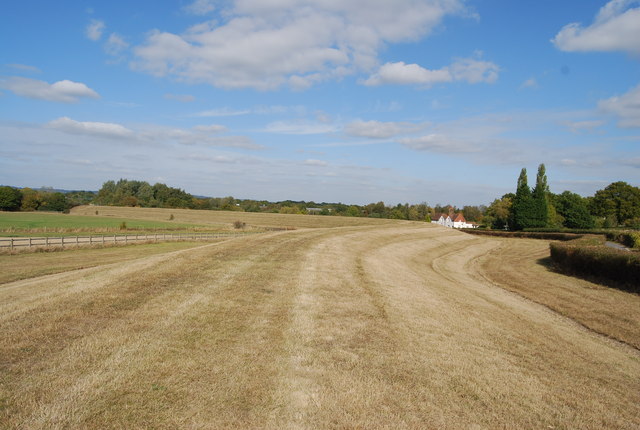 File:Flood embankment near Lower Haysden Lane - geograph.org.uk - 1525390.jpg