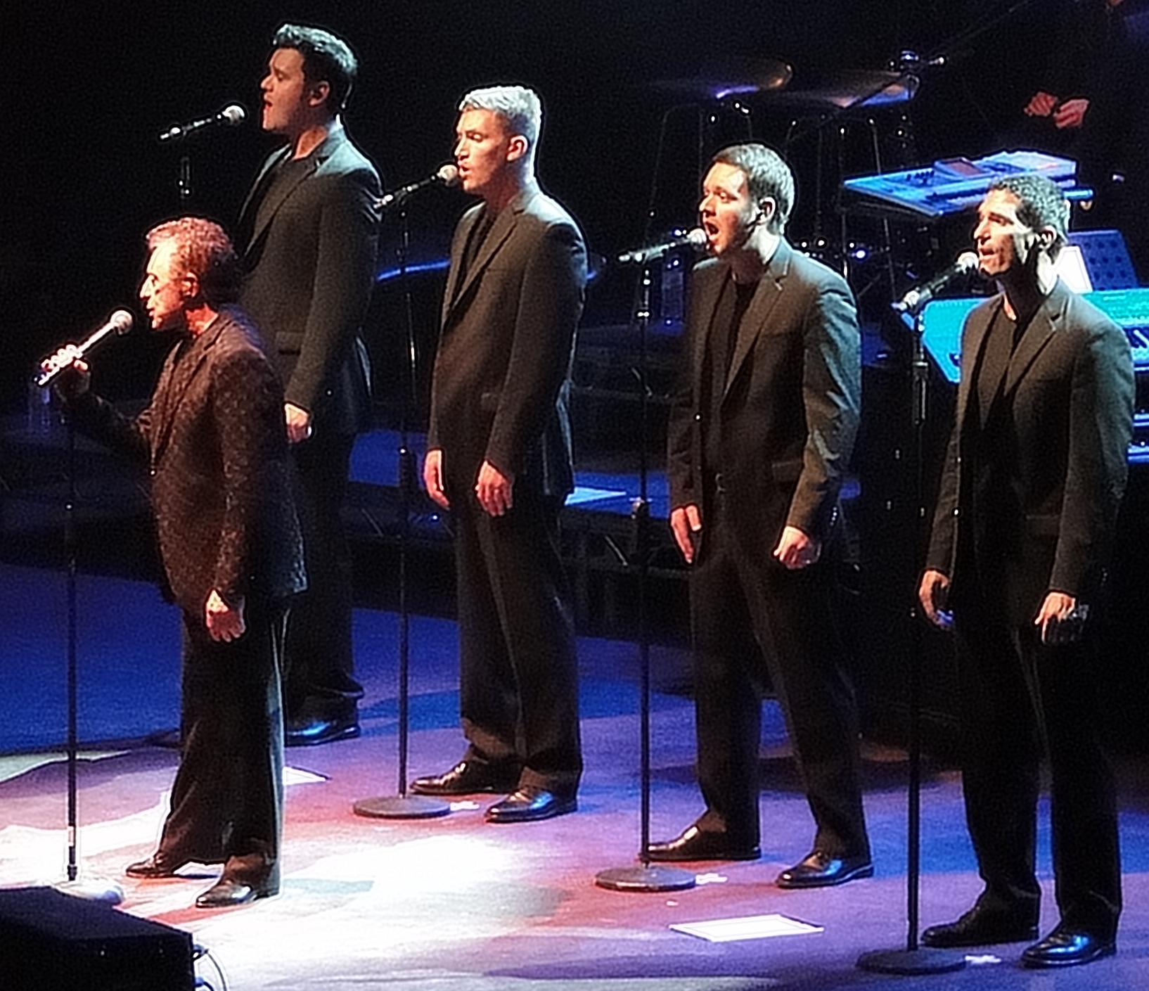 frankie valli and the four seasons broadway