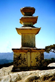 File:Korea south silla pagoda.jpg