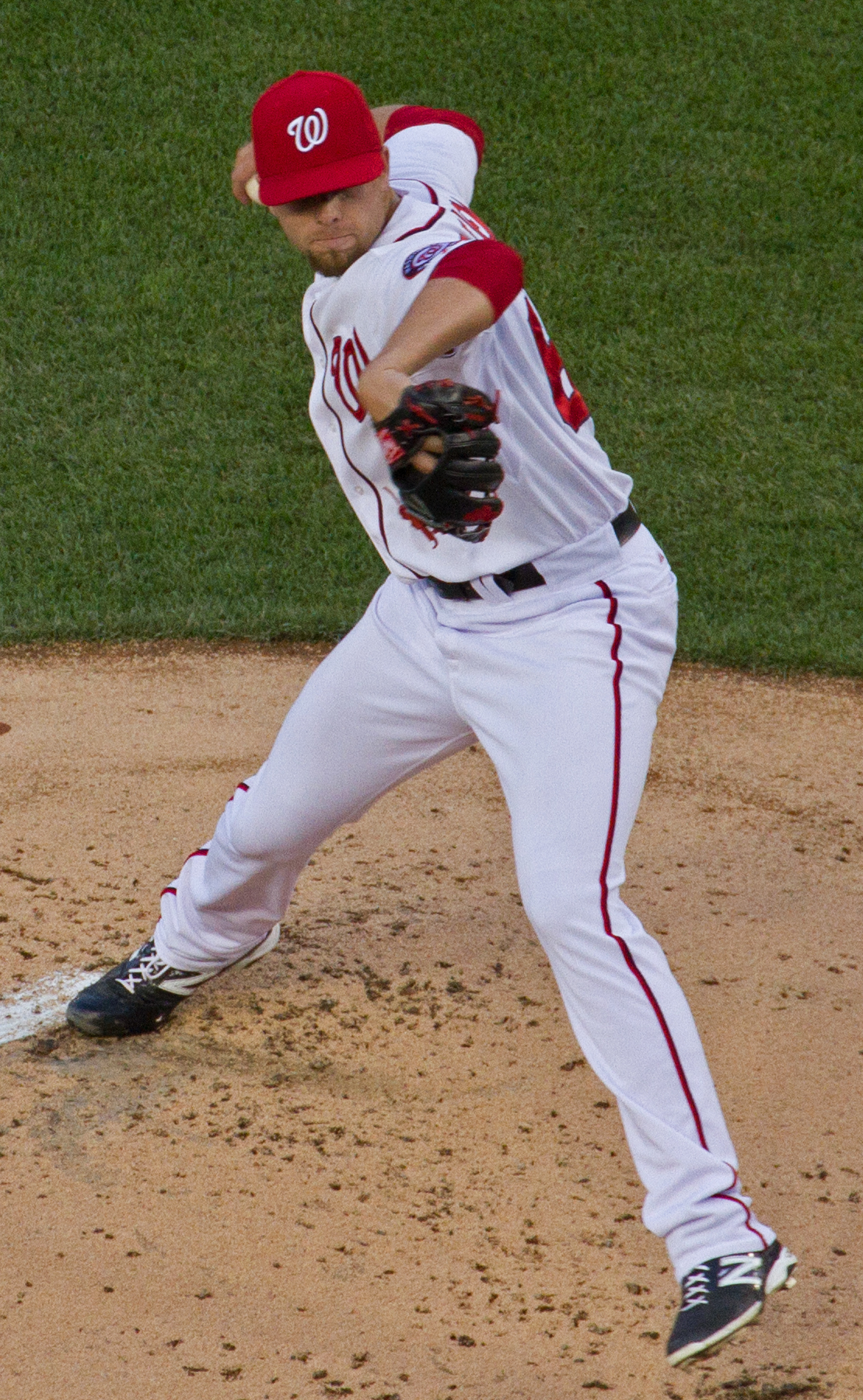 File:Aaron Rowand batting.jpg - Wikimedia Commons