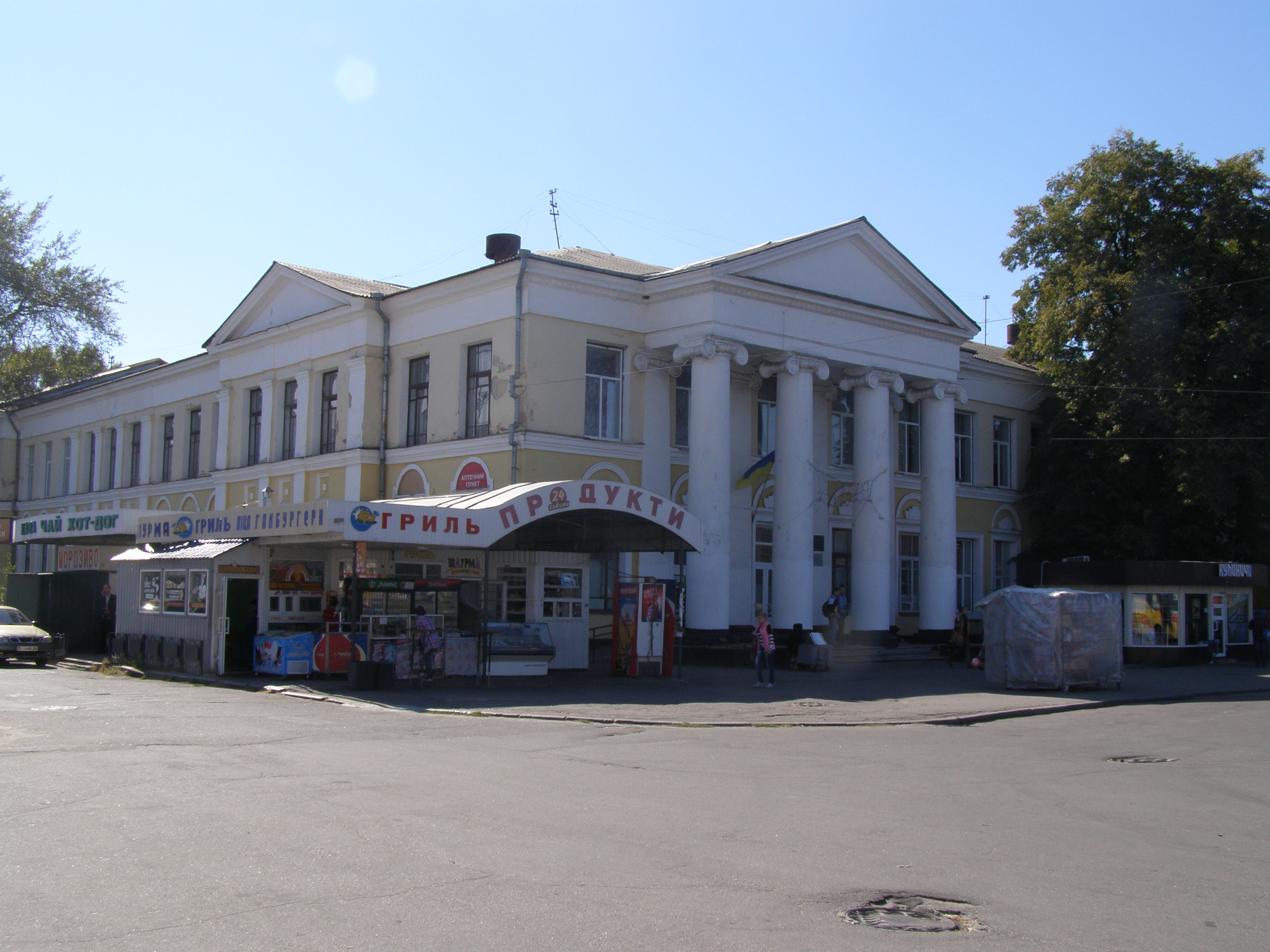 Poltava College of Engineering Transport Construction 1.JPG