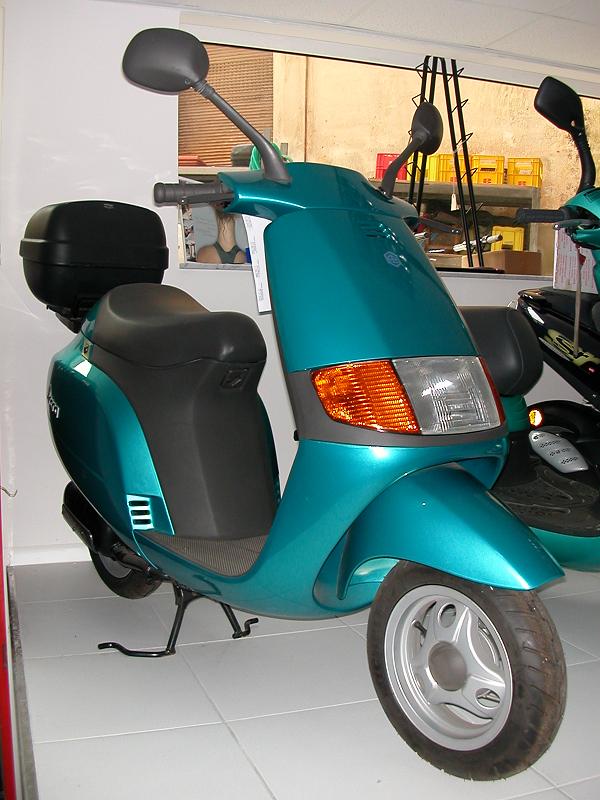 Piaggio Sfera - Wikipedia