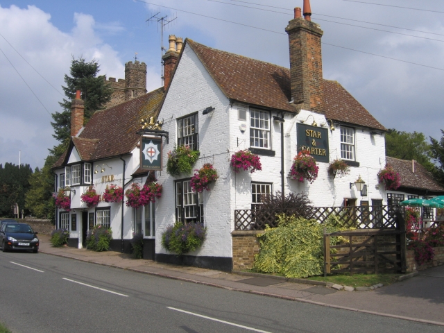 Star and Garter public house, Silsoe, Beds - geograph.org.uk - 49328