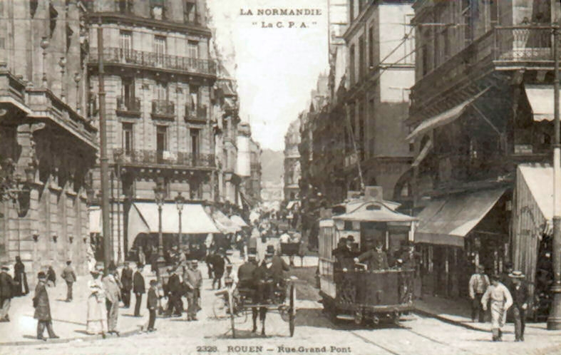 File:Tramway de Rouen - rue Grand pont.jpg