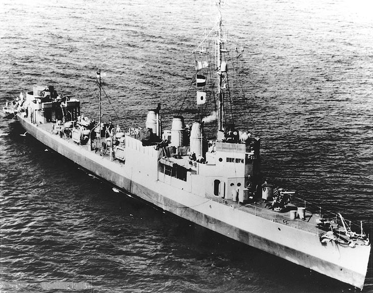 File:USS Boggs (AG-19) in June 1945 (NH 81406).jpg