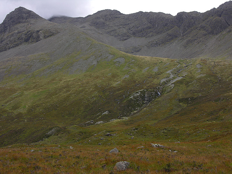 File:Approach to Coir' an Eich - geograph.org.uk - 1053386.jpg