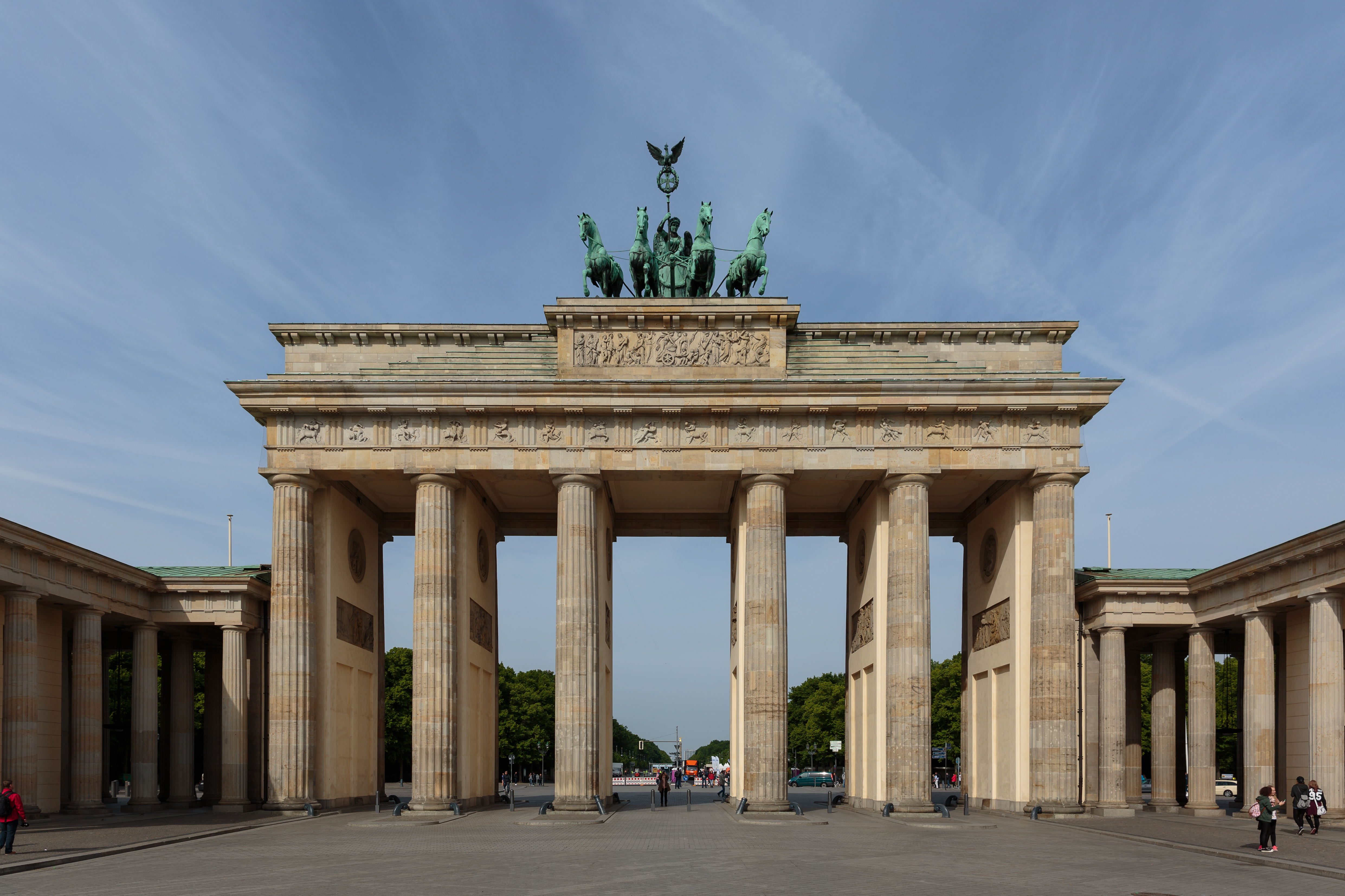 File:Berlin - 0266 - 16052015 - Brandenburger Tor.jpg - Wikimedia Commons