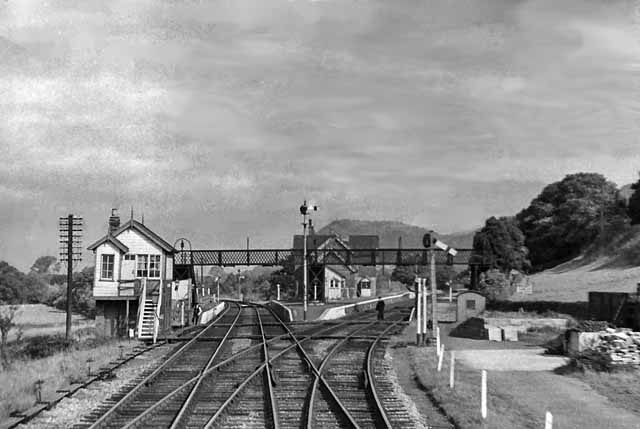 Yockleton Railway Station Photo Hanwood Buttington Line. 5 Westbury 