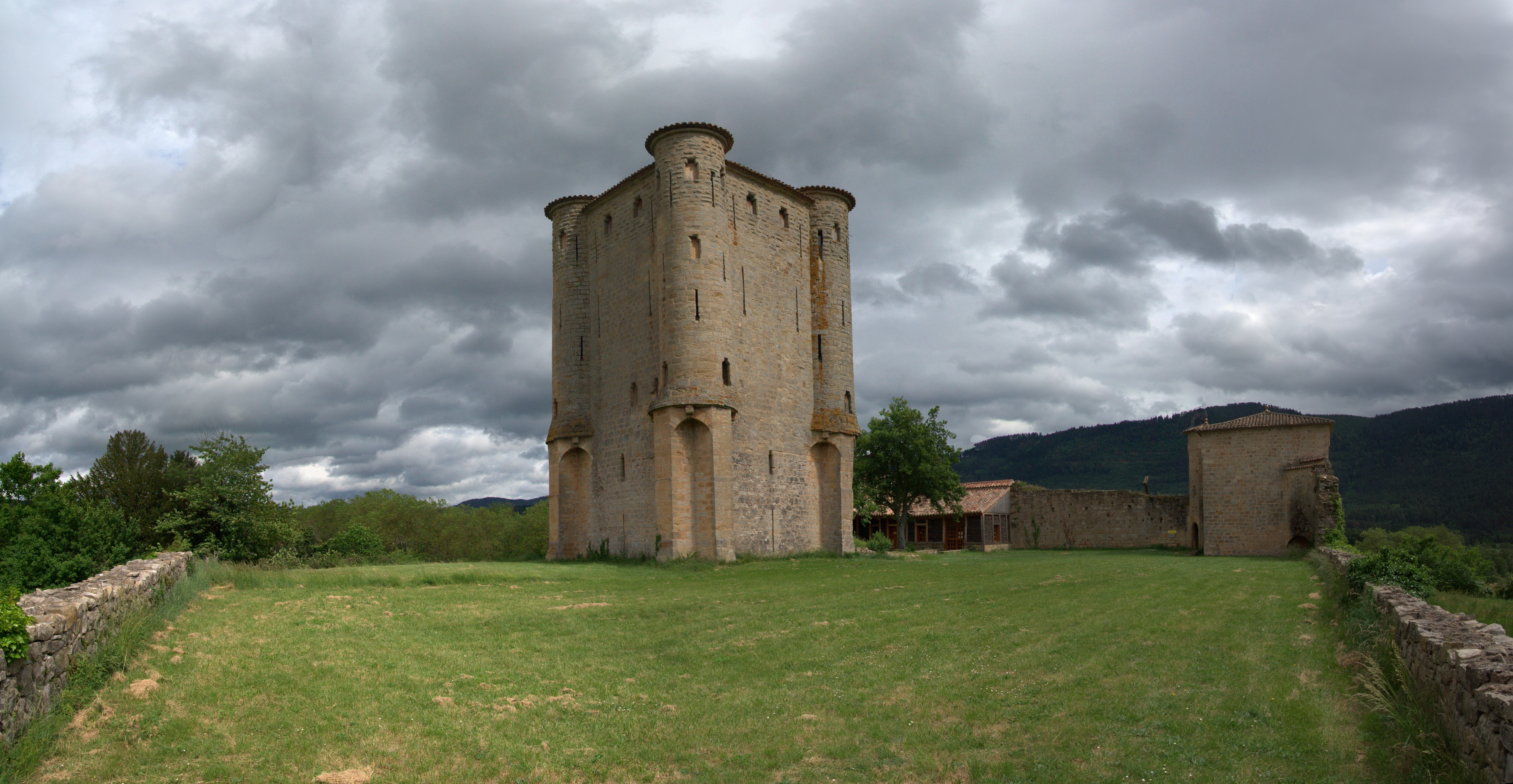 Chateau_d'Arques-8_stitch.jpg