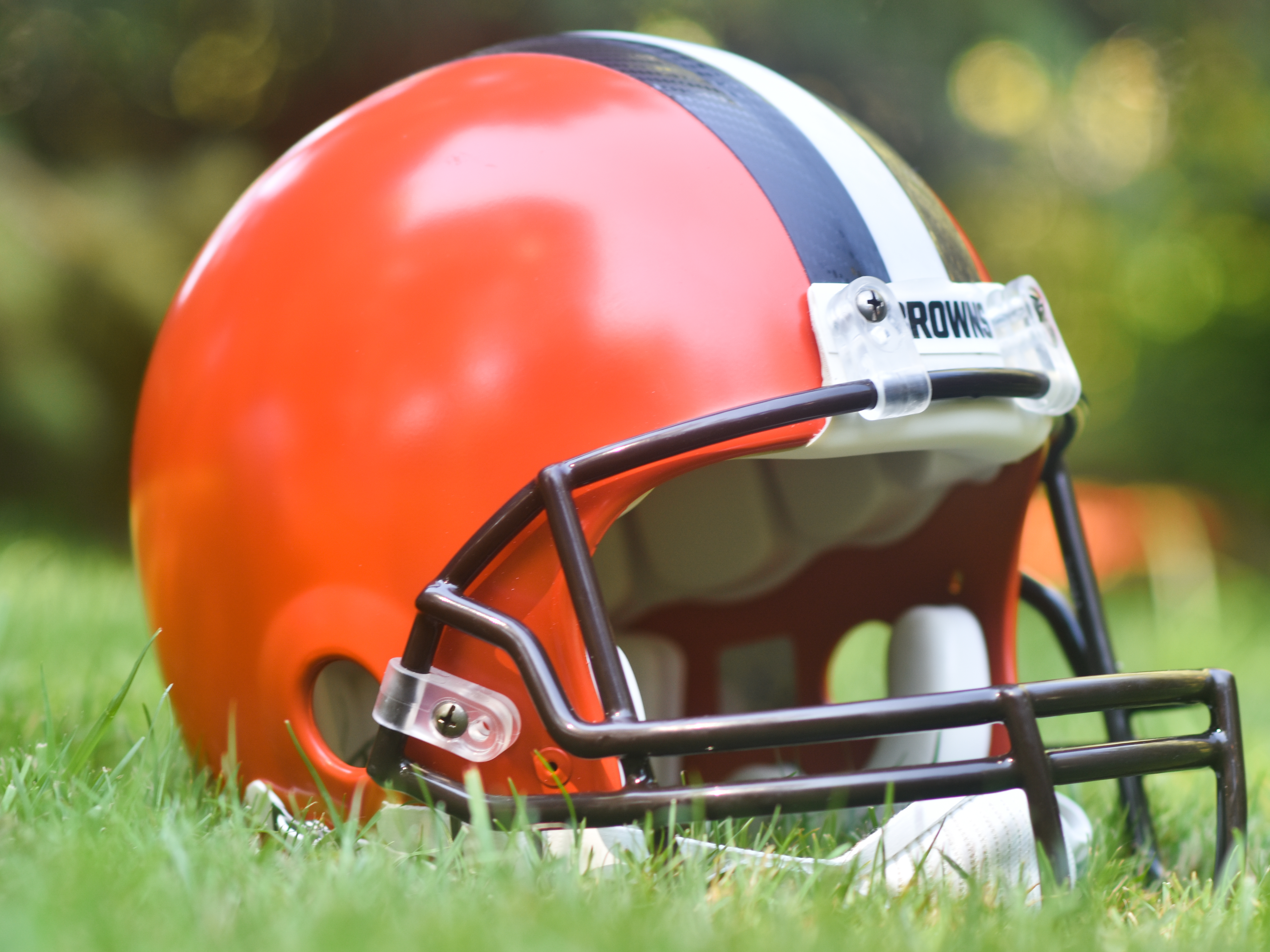 1,096 Cleveland Browns Helmet Stock Photos, High-Res Pictures, and