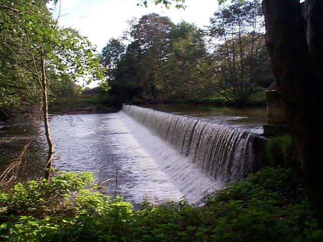 Crumpwood Weir - geograph.org.uk - 413004