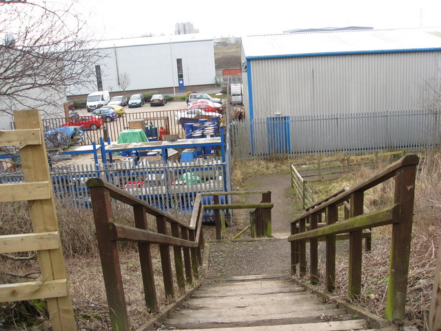 File:Footpath off the Blackwell Trail near Commonside - geograph.org.uk - 1140342.jpg