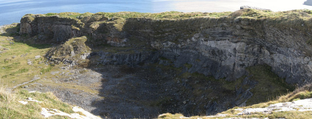File:Hope's Nose Limestone Quarry (disused) - geograph.org.uk - 1188330.jpg