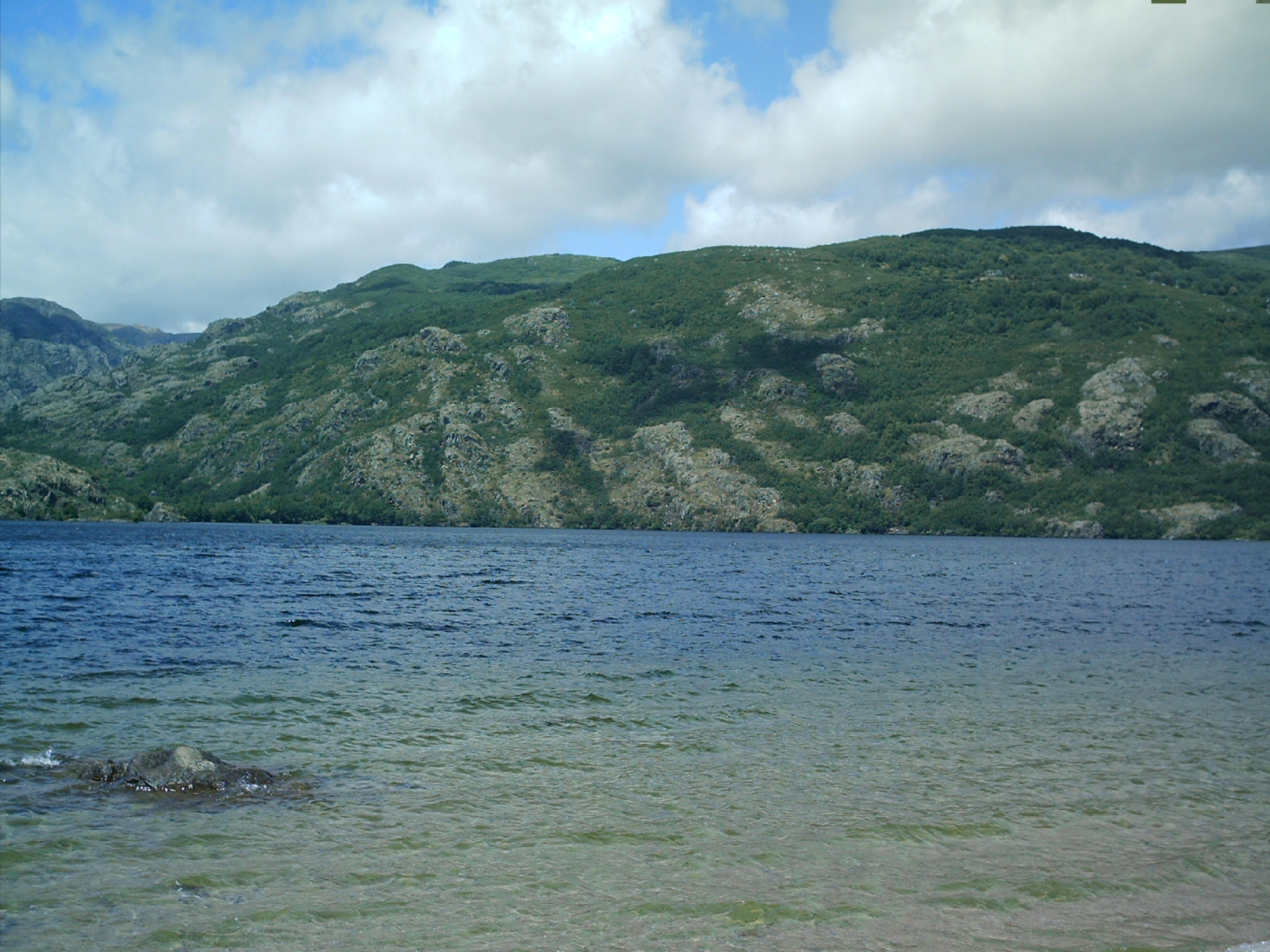 File Lago De Sanabria 001 32426468073 Jpg Wikimedia Commons