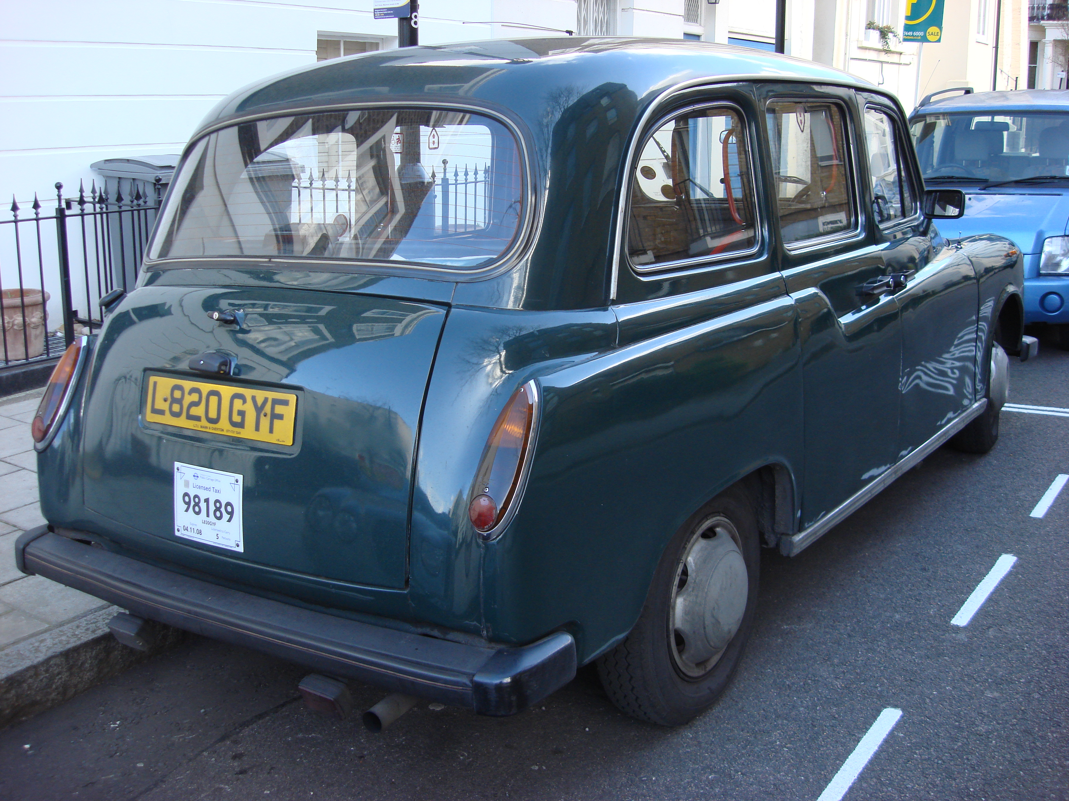 Austin fx4 Taxi