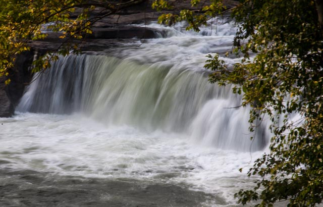 File:Main falls on the Youghiogheny River at Ohiopyle State Park (12222533643).jpg