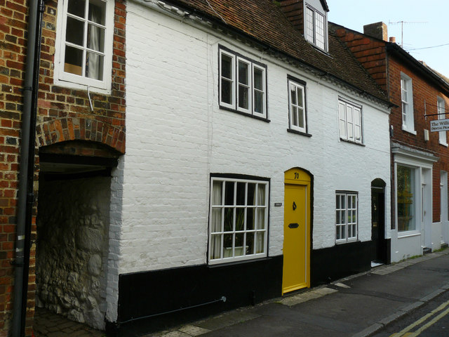 File:Marlborough - House With Yellow Door - geograph.org.uk - 946064.jpg