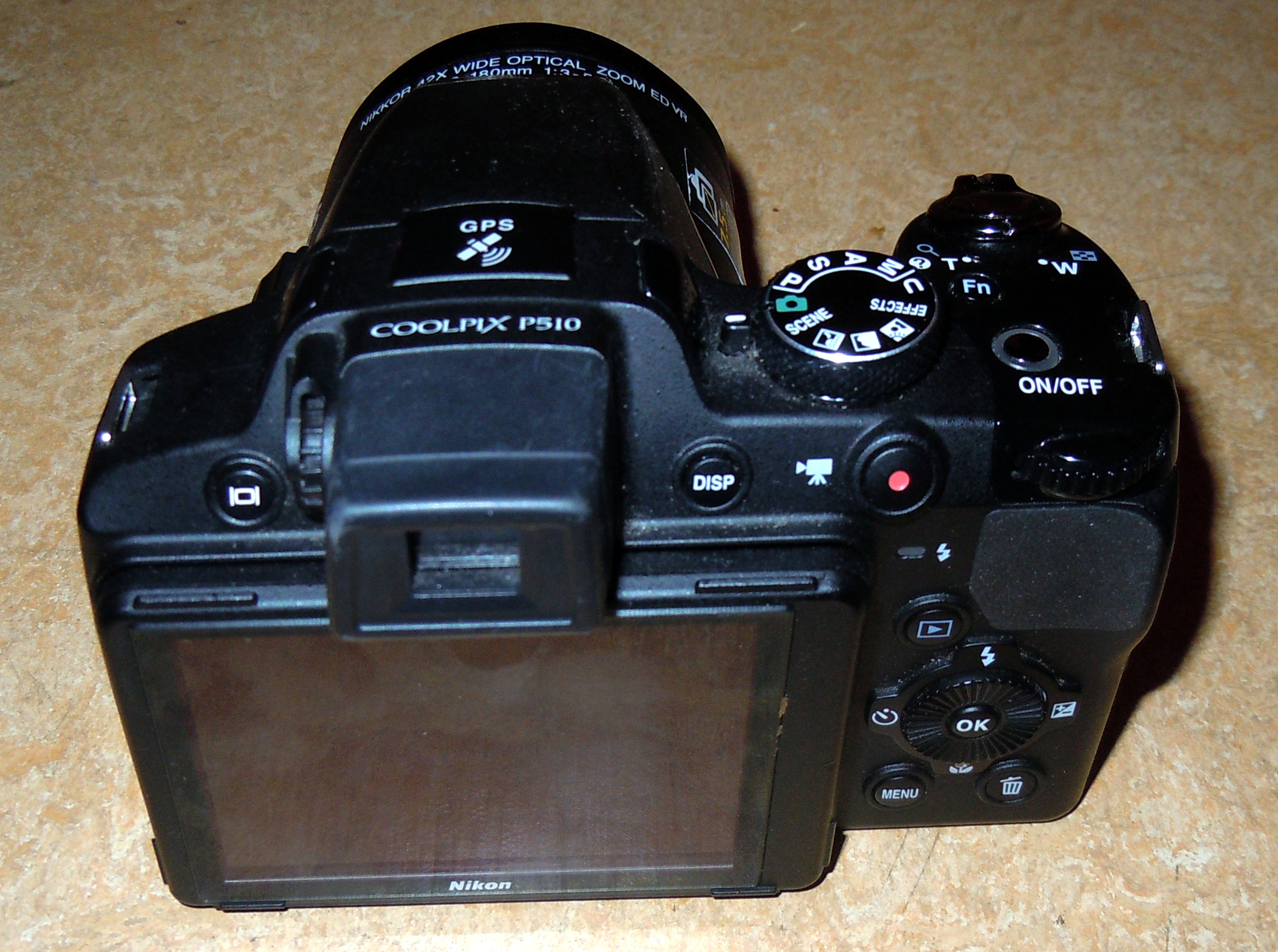 File:Nikon Coolpix P510 (9).JPG - Wikimedia Commons