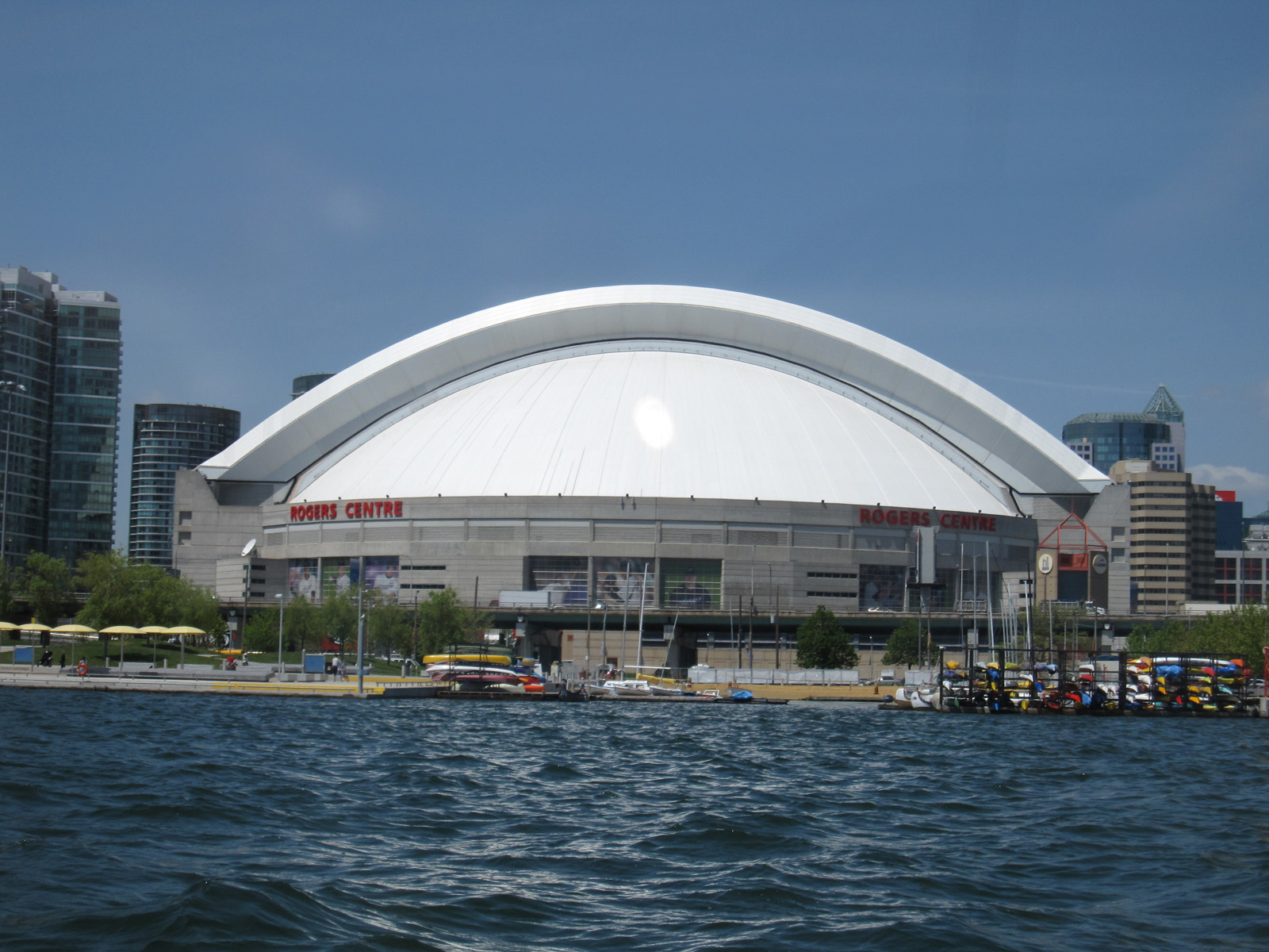 Rogers Centre - Wikipedia