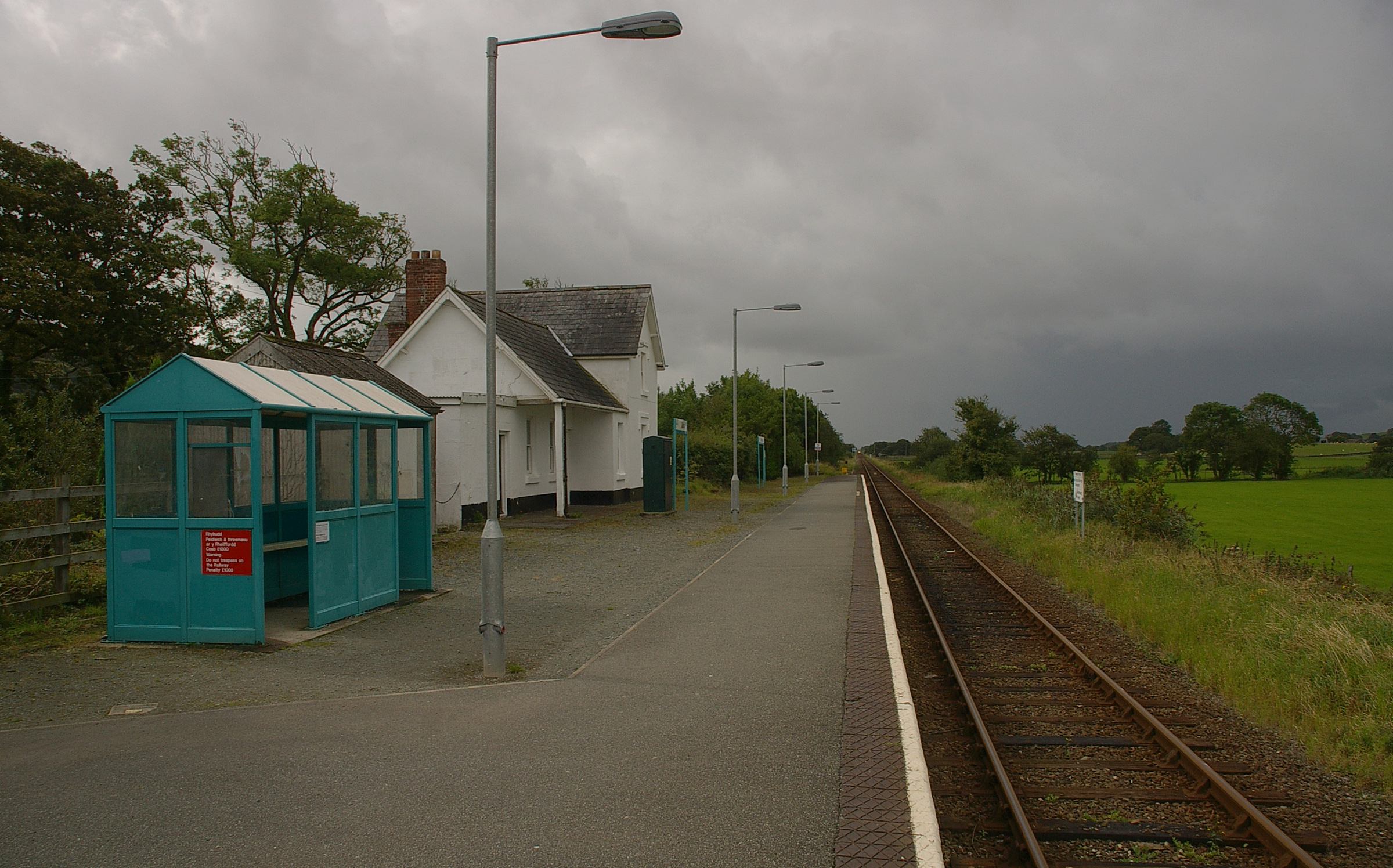 Talsarnau railway station