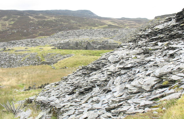 File:The 'village' at Rhiwbach Quarry - geograph.org.uk - 576141.jpg