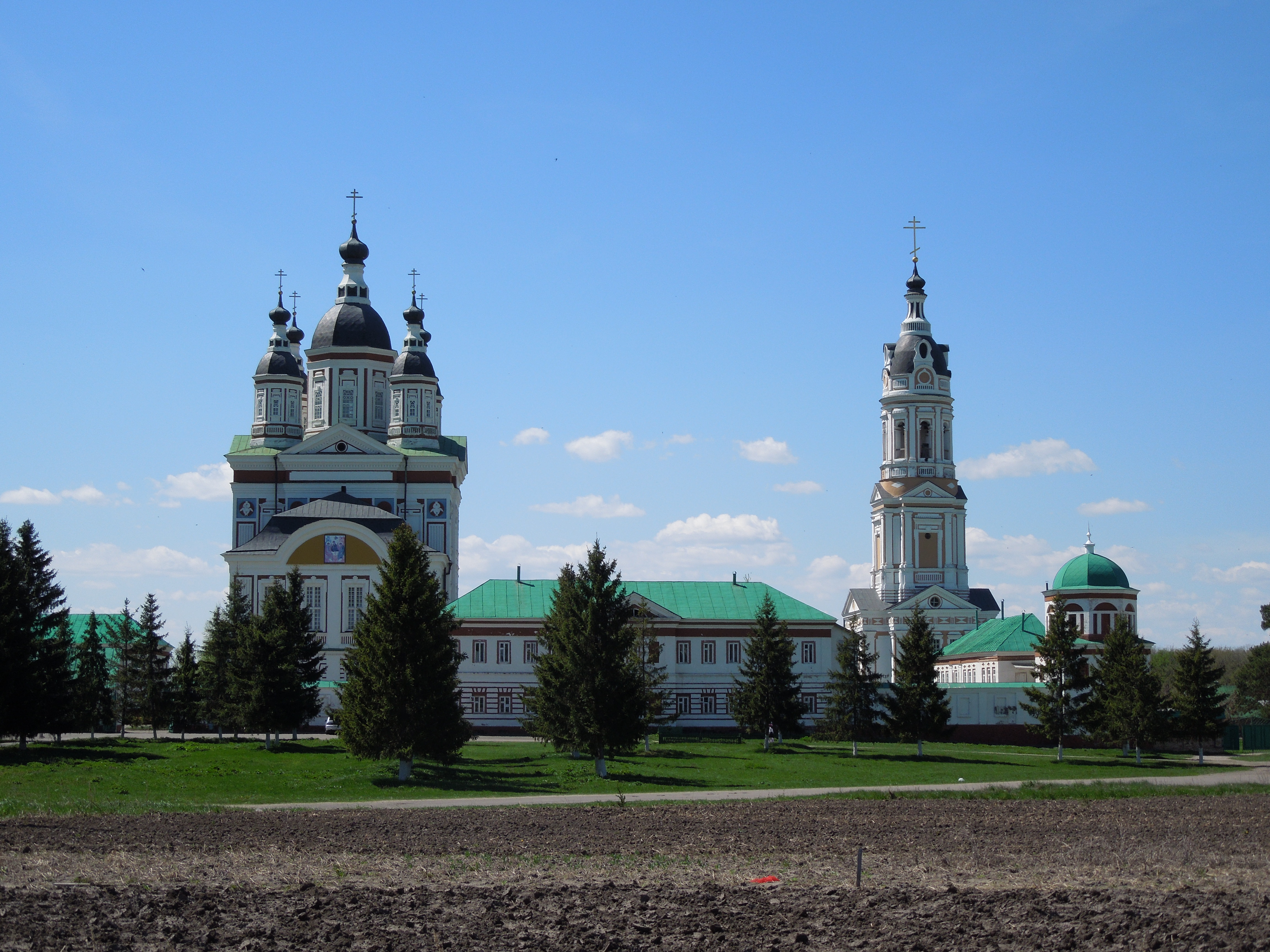 Сканов монастырь. Троице сканов монастырь Наровчат. Пенза Троице-сканов женский монастырь. Женский монастырь в Пензенской области Наровчат. Монастырь Сканово-Троицкий Наровчат Сканово.