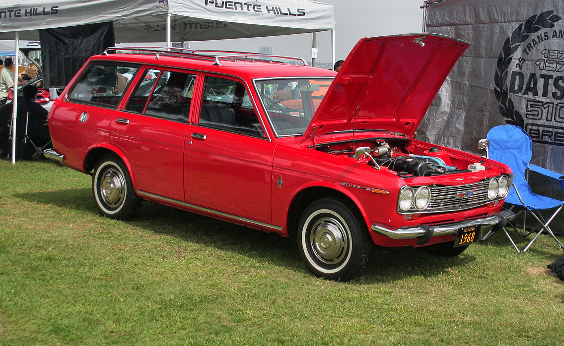 datsun bluebird wagon 510