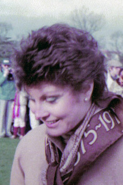 File:Angela Rippon (Durdham Downs, Bristol, 1983).jpg