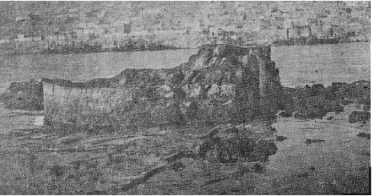 File:Bayıl Kalesi’nin 1904’te çekilmiş bir fotoğrafı (Ahundov’dan).png