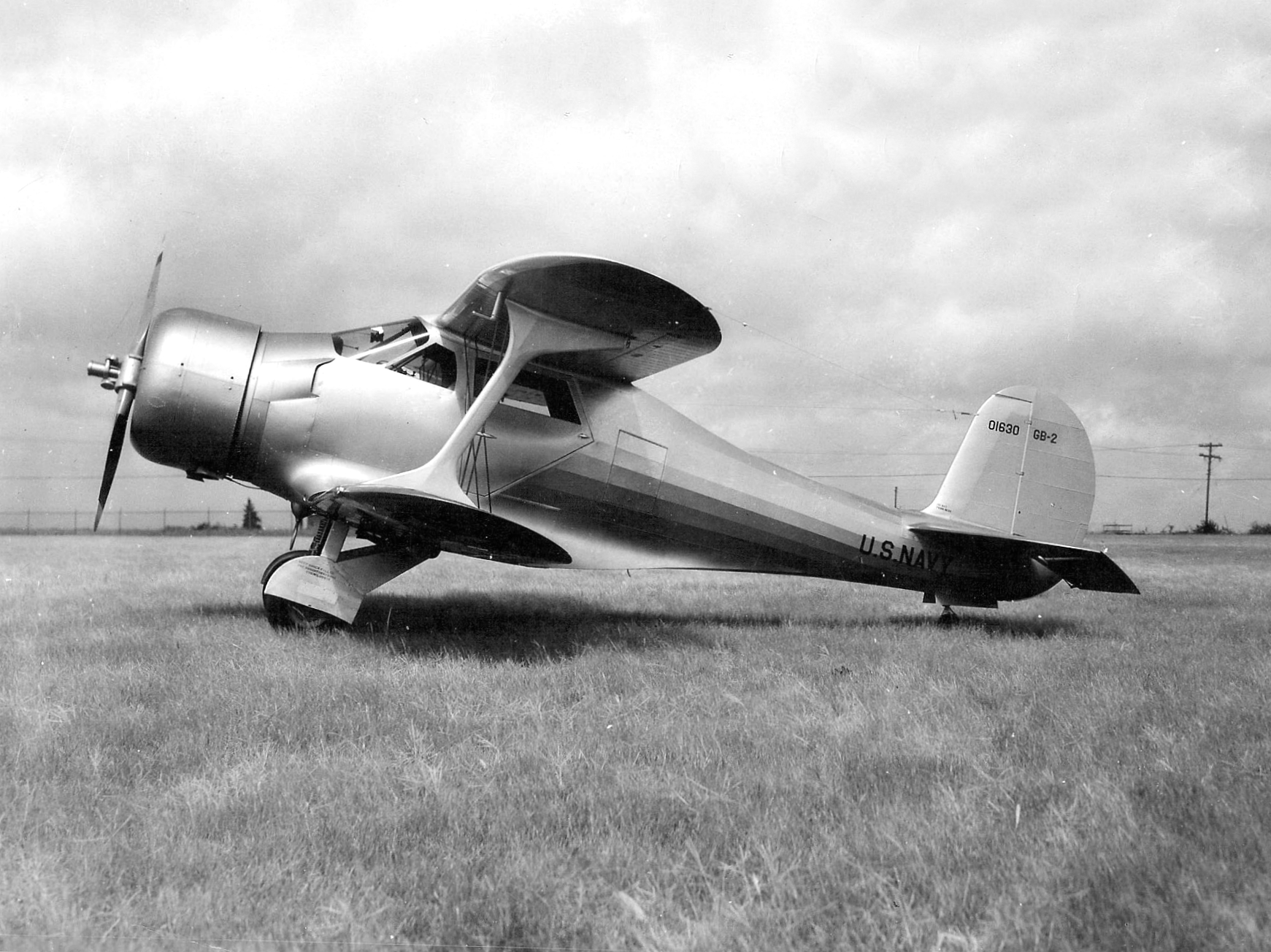 File:Beechcraft GB-2 Traveller parked on grass, circa 1942 (NNAM