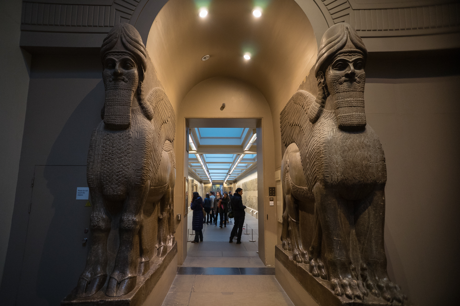 To visit the british museum. Британский музей зал Египта. Британский музей отдел Египта. Отдел древнего Египта в британском музее. Египетская экспозиция британского музея.