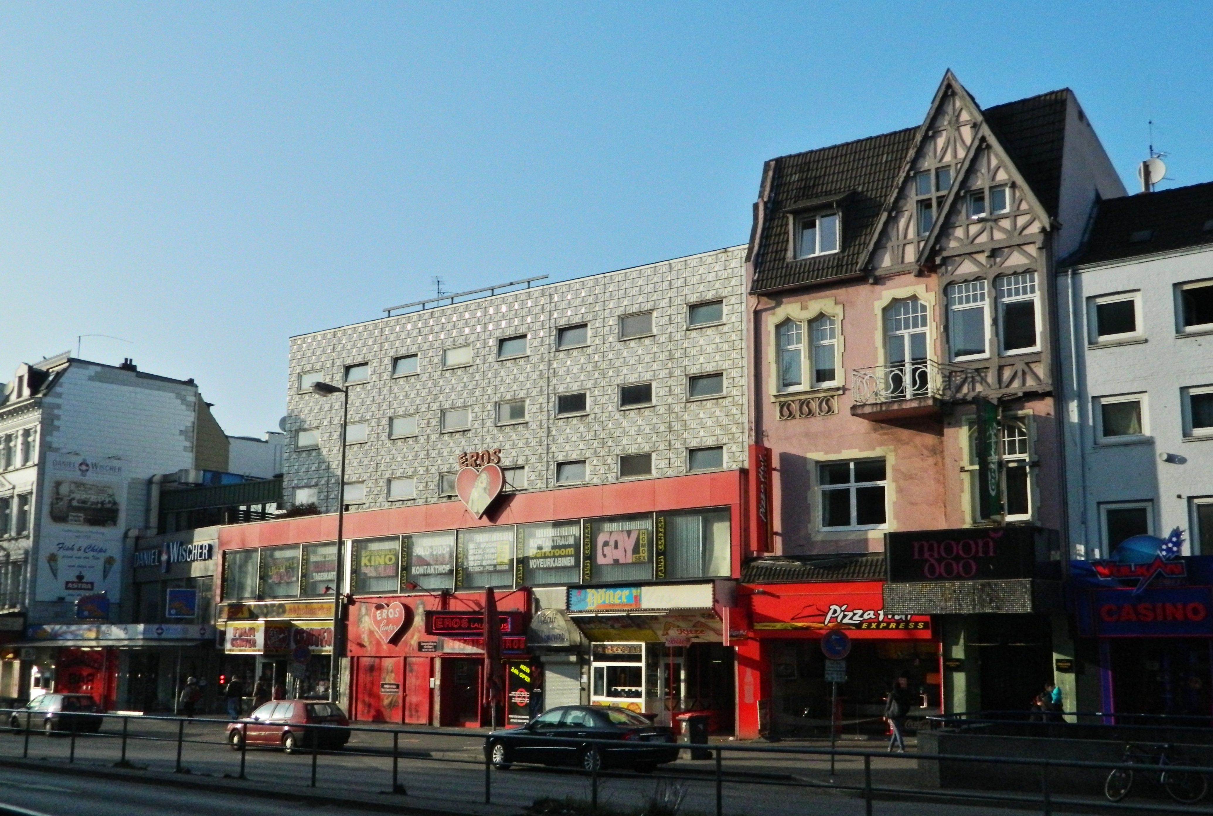 Eros Center Reeperbahn.jpg.