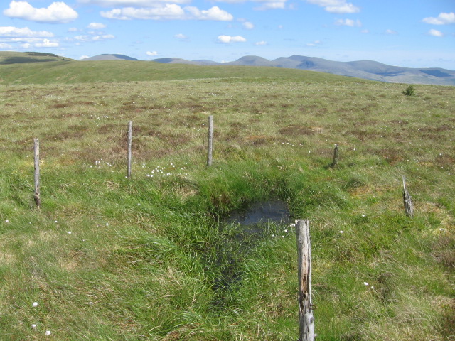 File:Fell Hill top - geograph.org.uk - 440831.jpg