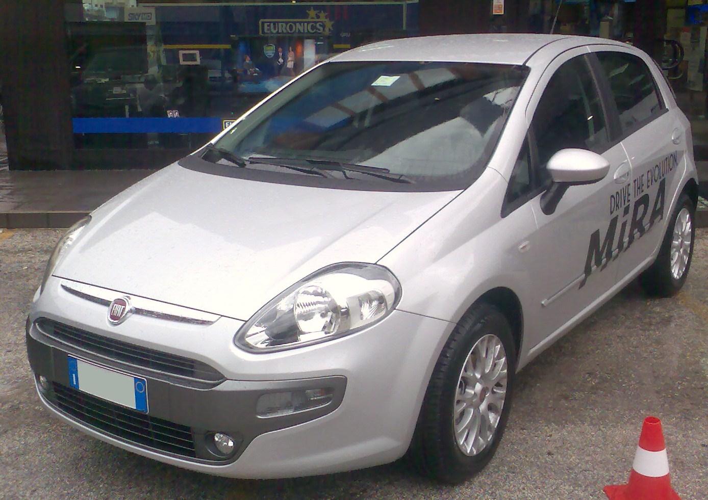 File:Fiat Punto Evo.jpg - Wikipedia