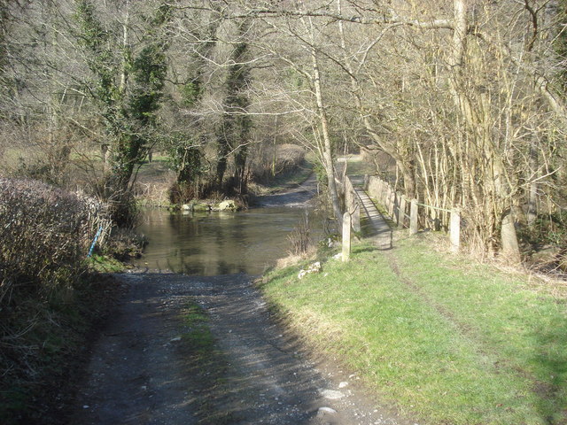 File:Ford at Nash - 1 - geograph.org.uk - 901908.jpg