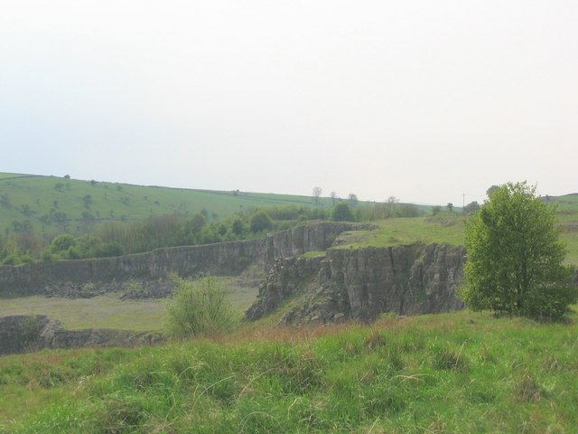 File:Furness Quarry - geograph.org.uk - 168218.jpg