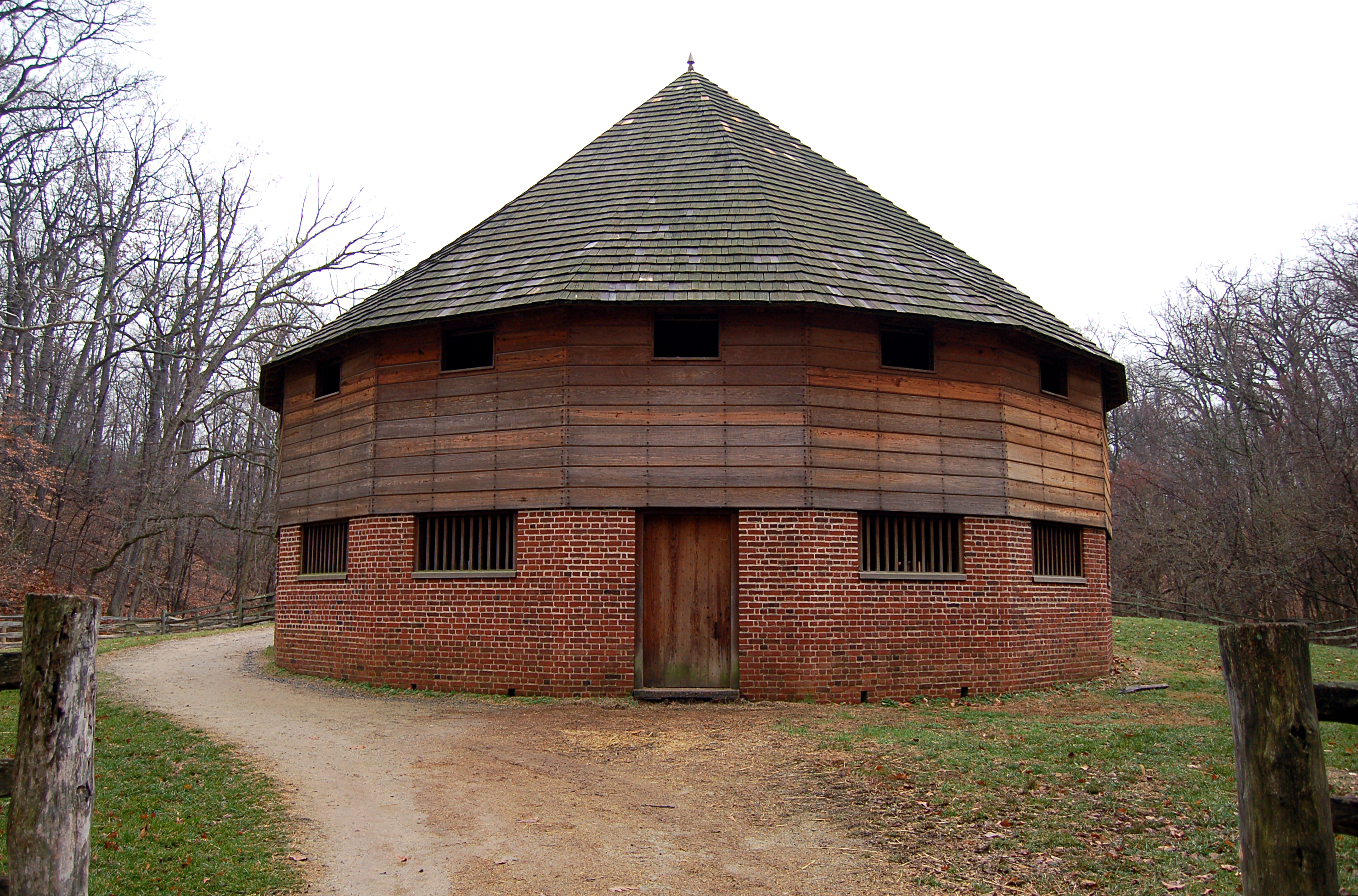 File Gw Treading Barn Frnt1 Jpg Wikimedia Commons