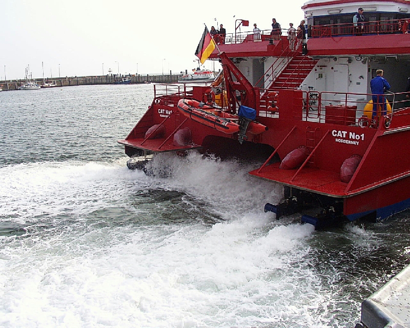 Сат 2000. Экошельф-Балтика Санкт-Петербург. Tugboat 12000. Промышленно-хозяйственные суда. Проект 82290.