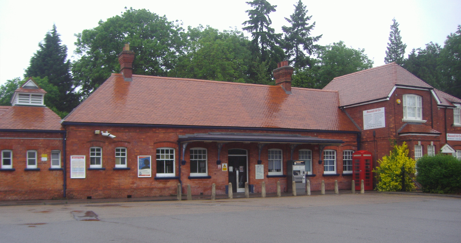 Horsley railway station