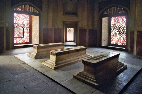 File:Humayun Delhi 2.jpg