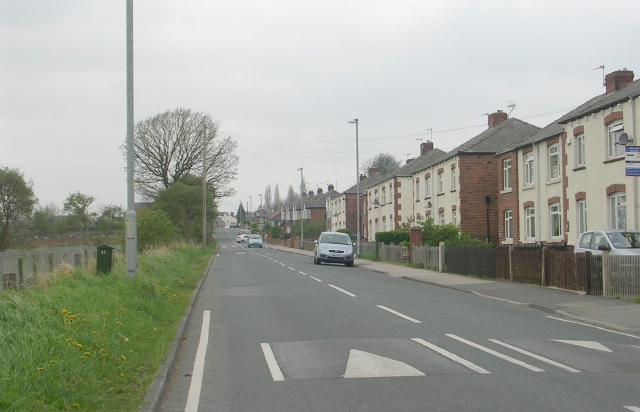 File:Manor Road - Teall Street - geograph.org.uk - 1258514.jpg