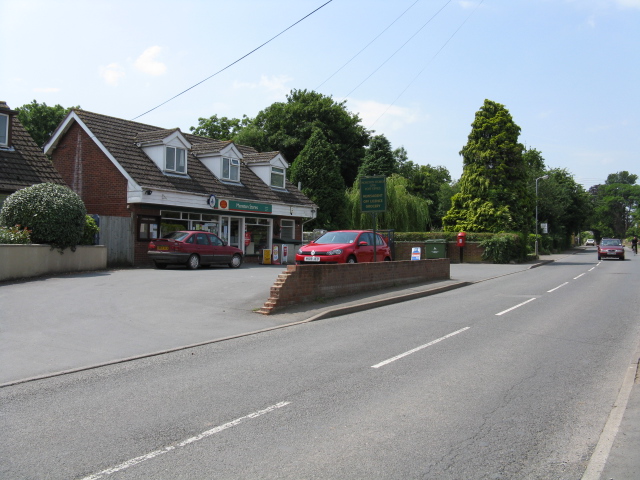 File:Moreton Stores - geograph.org.uk - 1377021.jpg