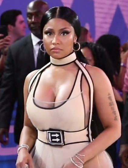 Nicki_Minaj_VMA_2018_03_%28cropped%29.png