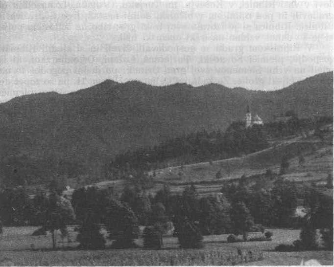 File:Nova Štifta, v ozadju Velika gora 1942.jpg